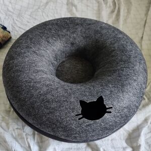 Cat cave